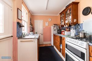 Kitchen- click for photo gallery